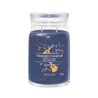 Świeca sygnowana Yankee Candle Twilight Tunes 567 g